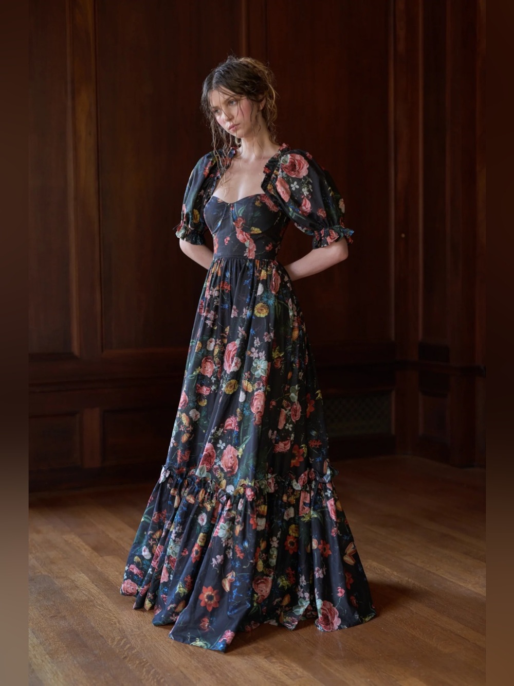 Selkie ~ The Nightcap Ritz Gown - Picture 8 of 14